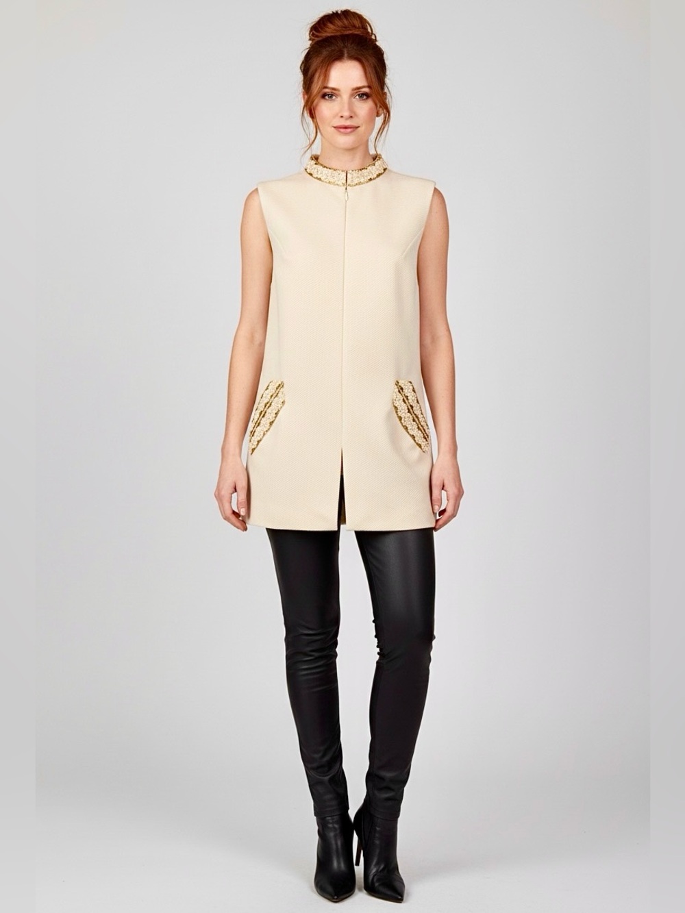 Vintage 70s Ivory and Gold Mini Tunic Dress with Nehru Collar and Pockets / M